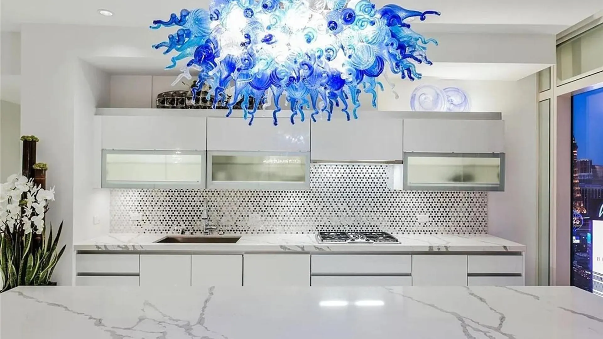 Exquisite High-Rise Condo With Panoramic View Las Vegas