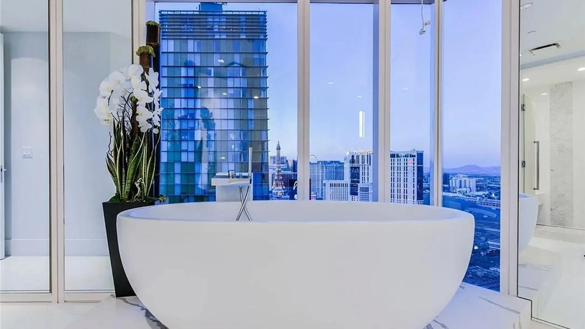 Exquisite High-Rise Condo With Panoramic View Las Vegas 0*,  Estados Unidos