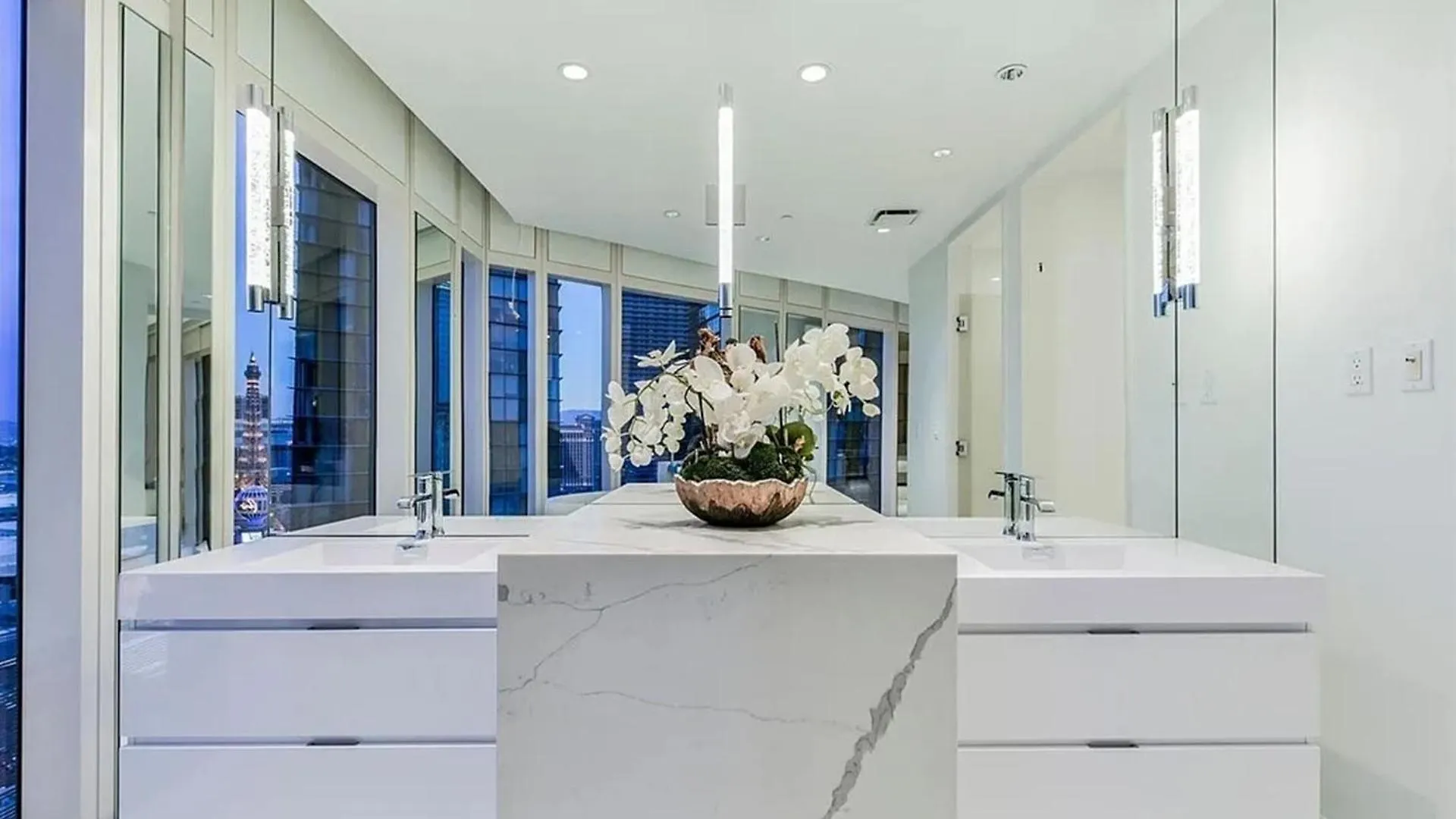 Exquisite High-Rise Condo With Panoramic View Las Vegas Apartamento